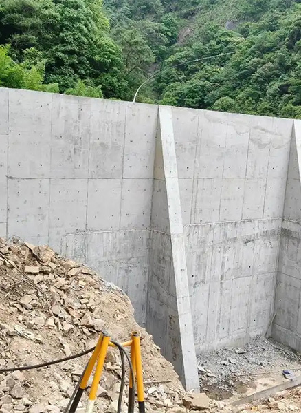 廊坊固安县重力式挡土墙